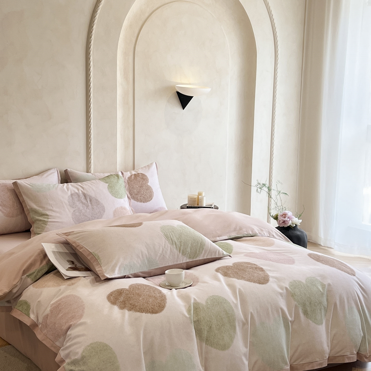 91家纺网 家纺一手货源 找家纺 柏薇 2025新款秋冬新品全棉磨毛印花高定工艺款四件套 心心恋