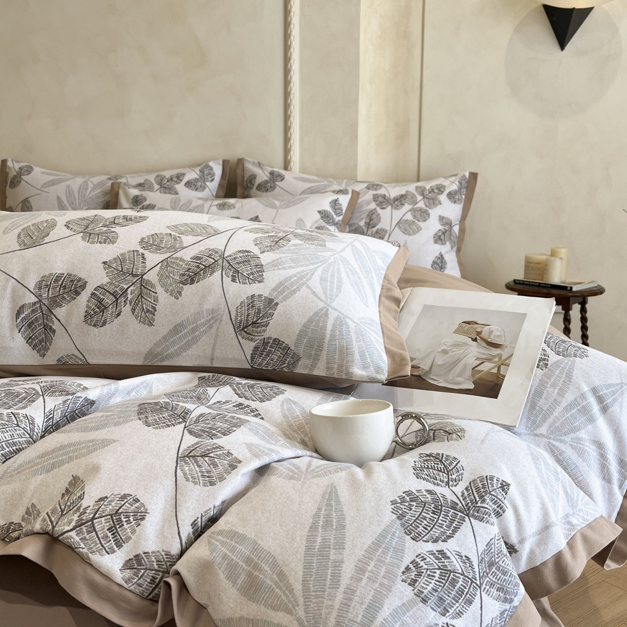 91家纺网 家纺一手货源 找家纺 柏薇 2025新款秋冬新品全棉磨毛印花高定工艺款四件套 朱丽叶