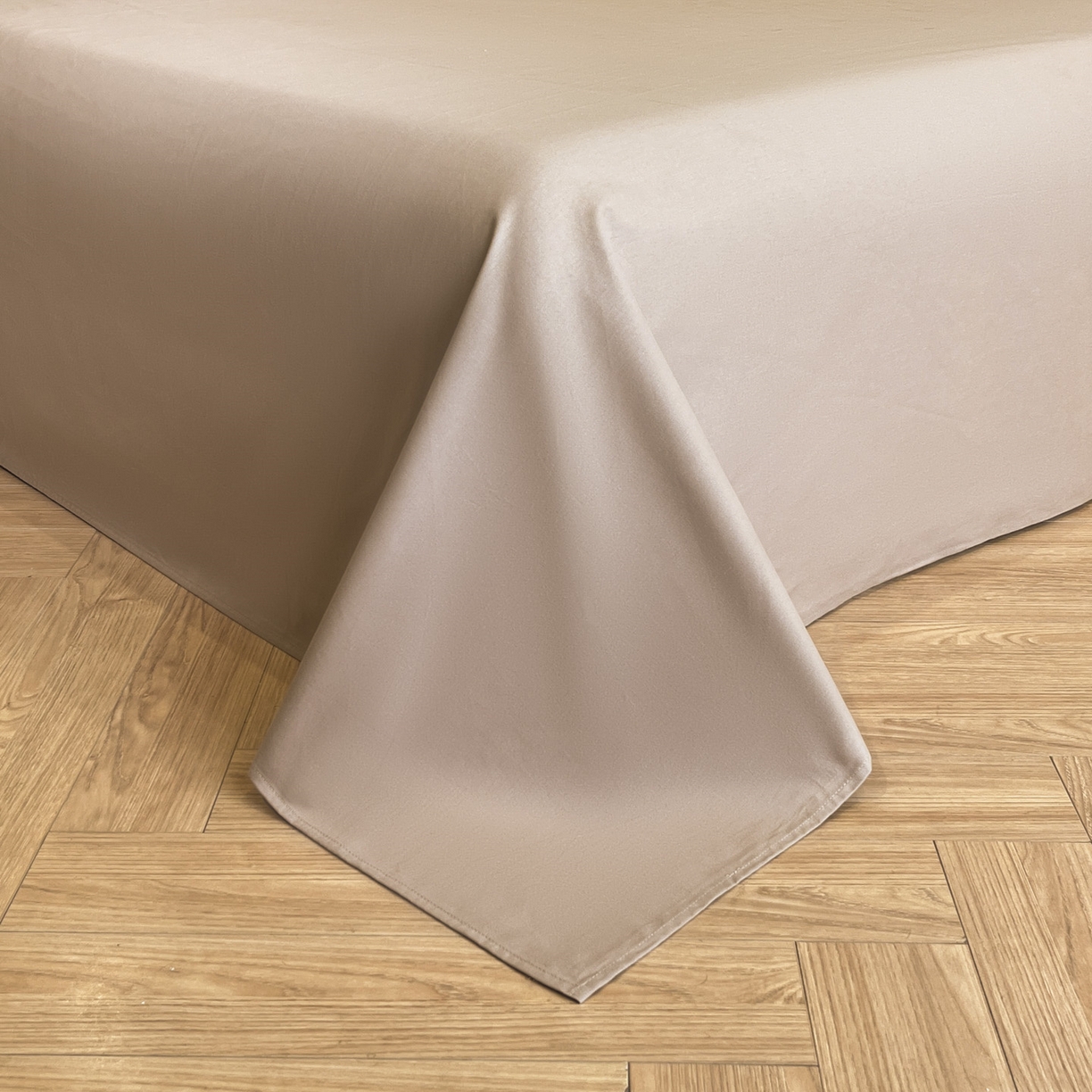 91家纺网 家纺一手货源 找家纺 柏薇 2025新款秋冬新品全棉磨毛印花高定工艺款四件套 朱丽叶