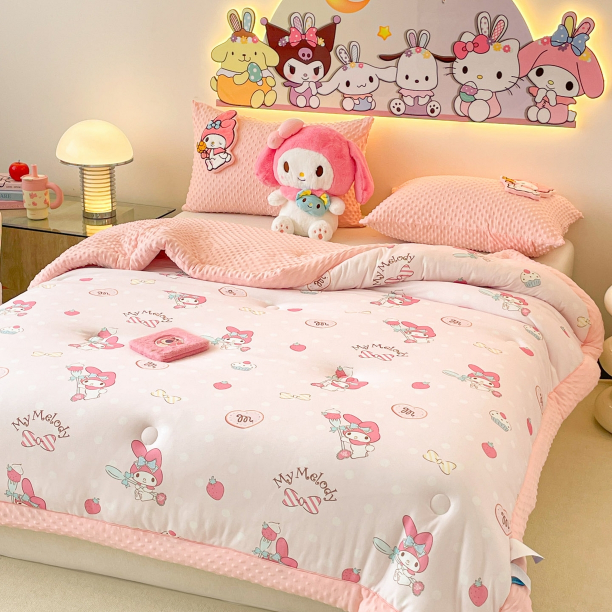 91家纺网 家纺一手货源 找家纺 花满路 2025新款儿童秋冬豆豆被 莓莓美乐蒂