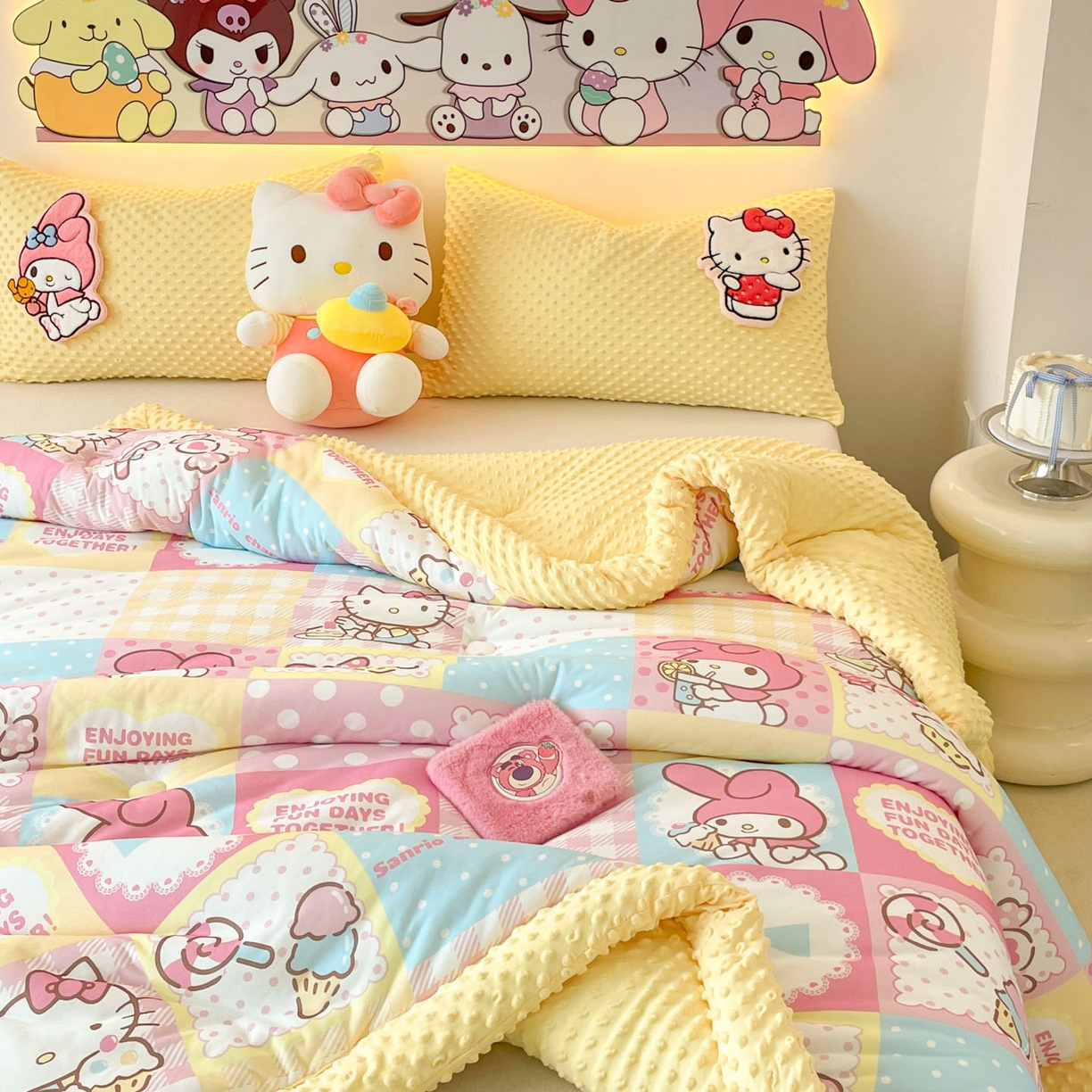 91家纺网 家纺一手货源 找家纺 花满路 2025新款儿童秋冬豆豆被 甜筒美乐蒂