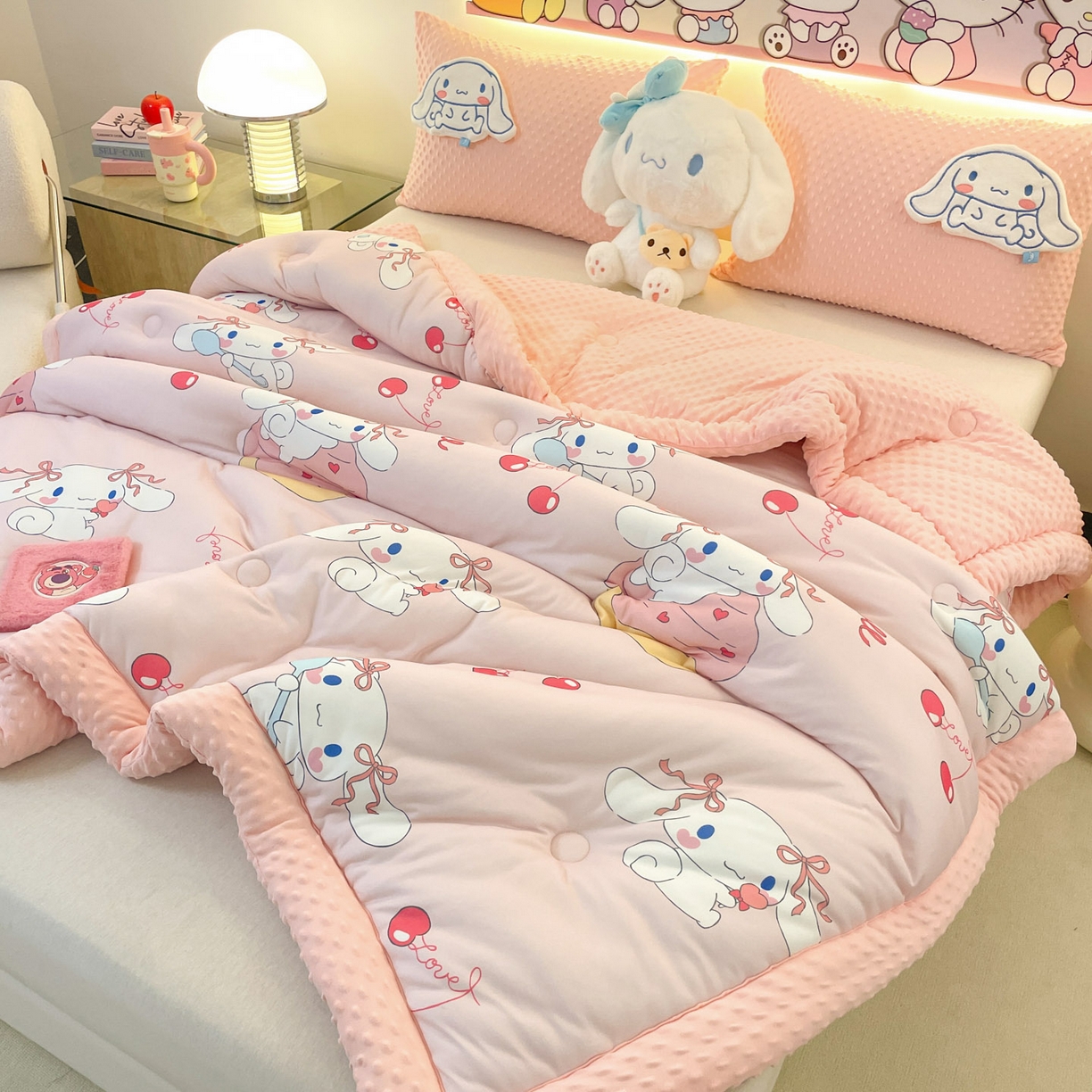 91家纺网 家纺一手货源 找家纺 花满路 2025新款儿童秋冬豆豆被 樱桃大耳狗