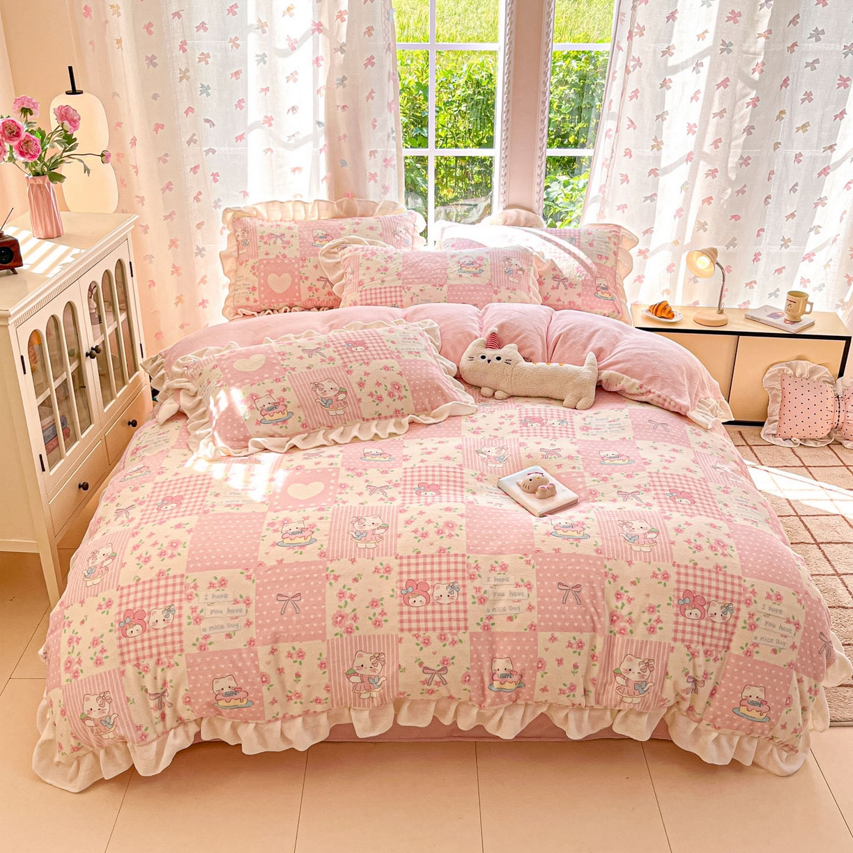 91家纺网 家纺一手货源 找家纺 （总）慕澄家居 2025新款花边款牛奶绒印花四件套