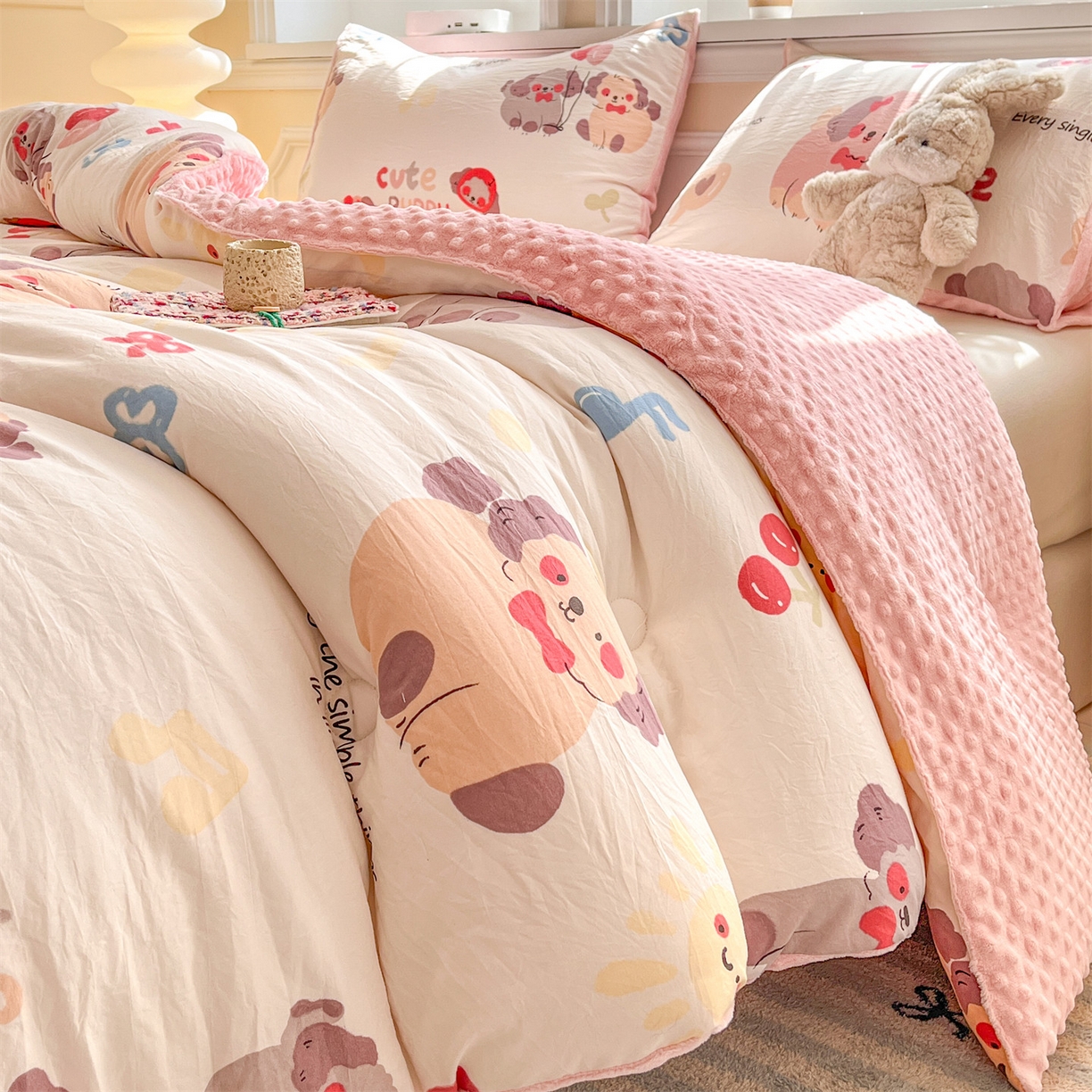 91家纺网 家纺一手货源 找家纺 （总）盛秋家纺 2025新款A类水洗棉水晶绒豆豆被被子被芯