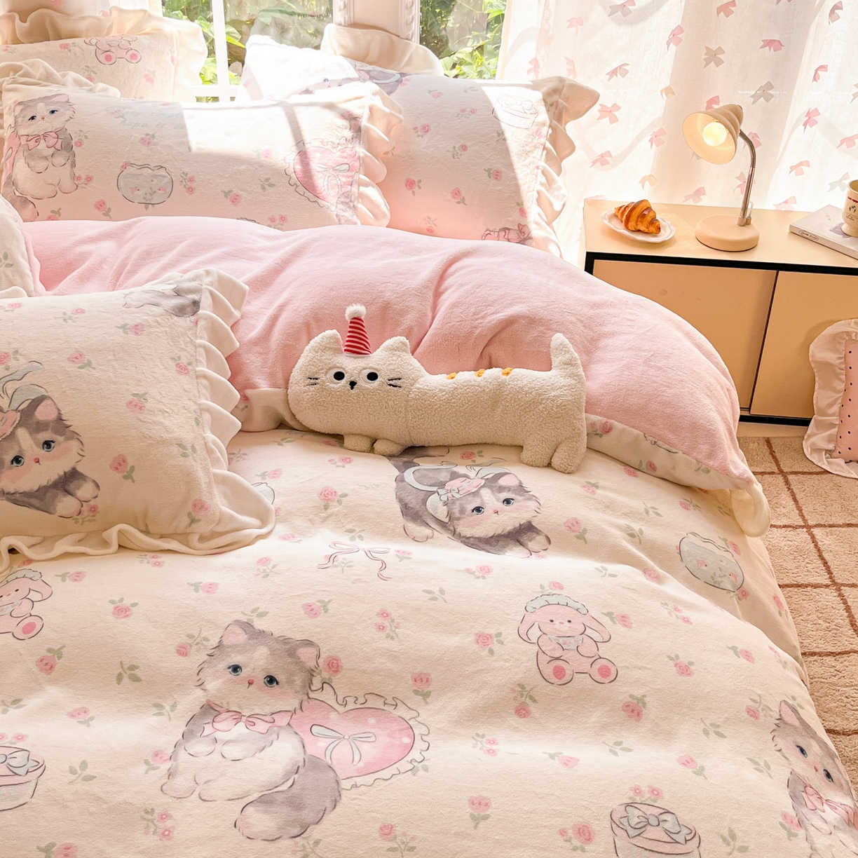 91家纺网 家纺一手货源 找家纺 （总）慕澄家居 2025新款花边款牛奶绒印花四件套