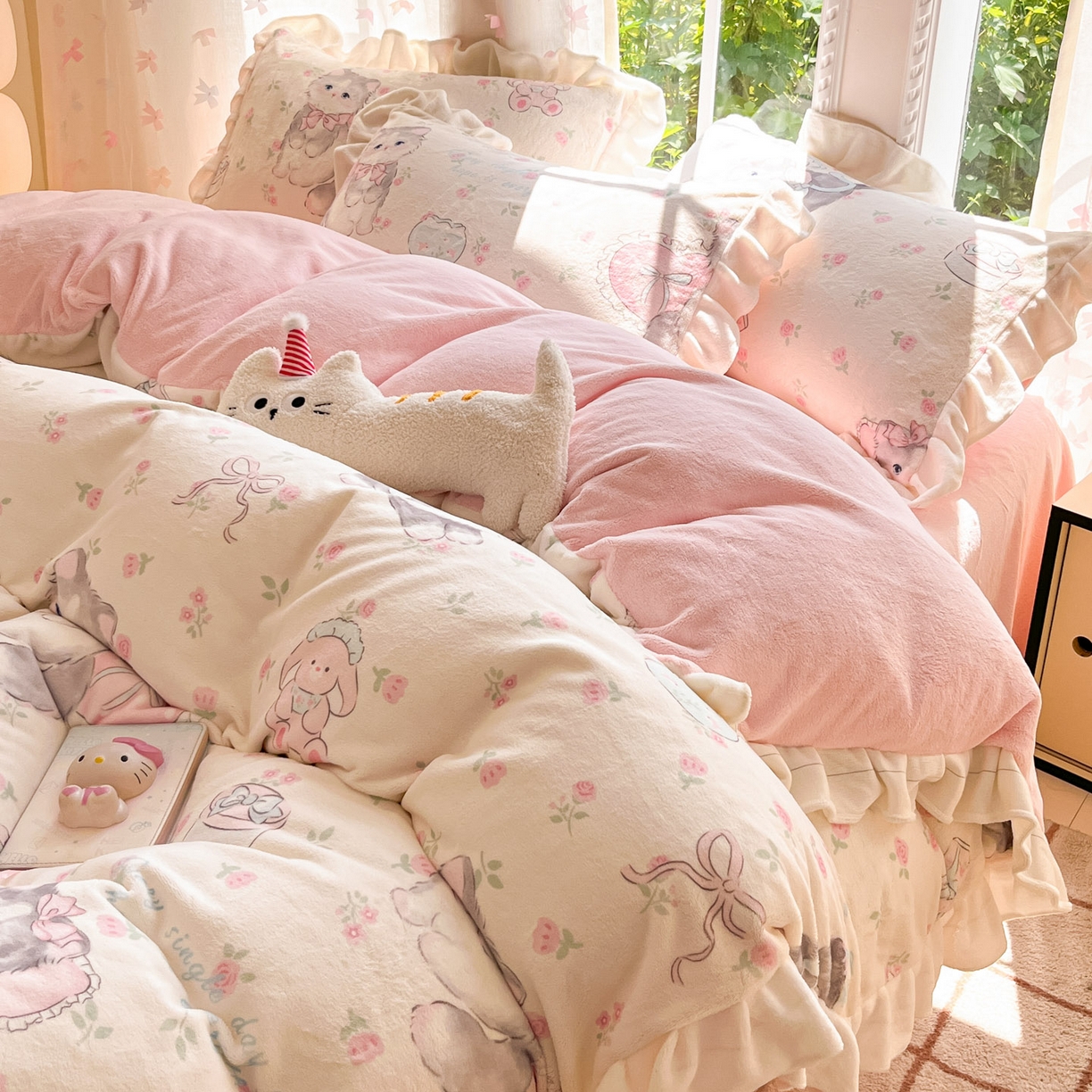 91家纺网 家纺一手货源 找家纺 （总）慕澄家居 2025新款花边款牛奶绒印花四件套