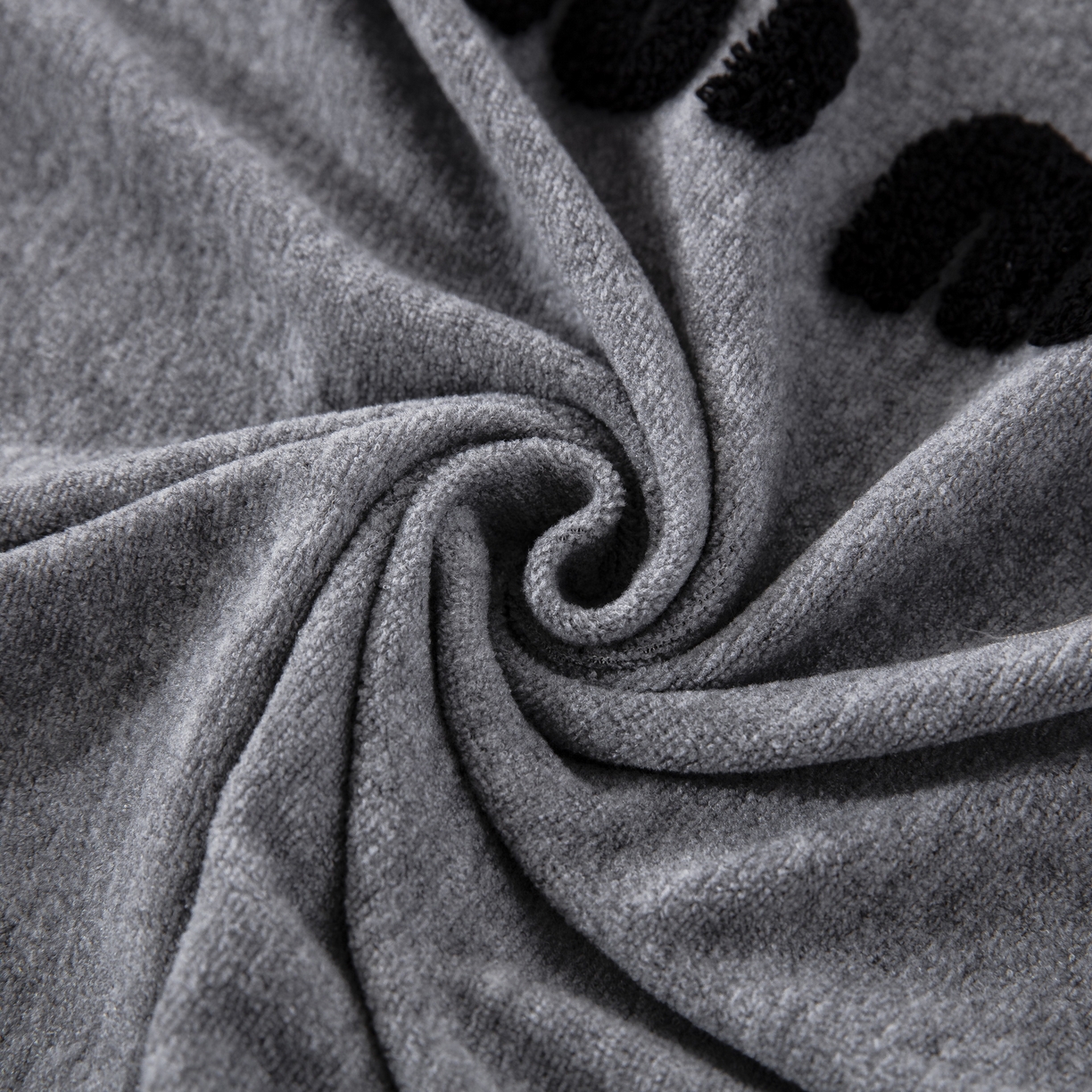 91家纺网 家纺一手货源 找家纺 大黄蜂家居家纺 2025新款毛巾绣仿羊绒星球面包记忆枕套 多巴胺灰