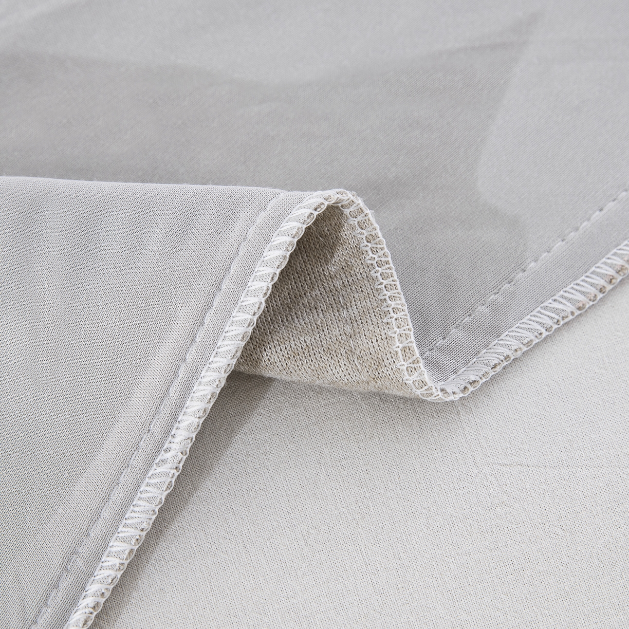 91家纺网 家纺一手货源 找家纺 大黄蜂家居家纺 2025新款毛巾绣仿羊绒星球面包记忆枕套 多巴胺驼