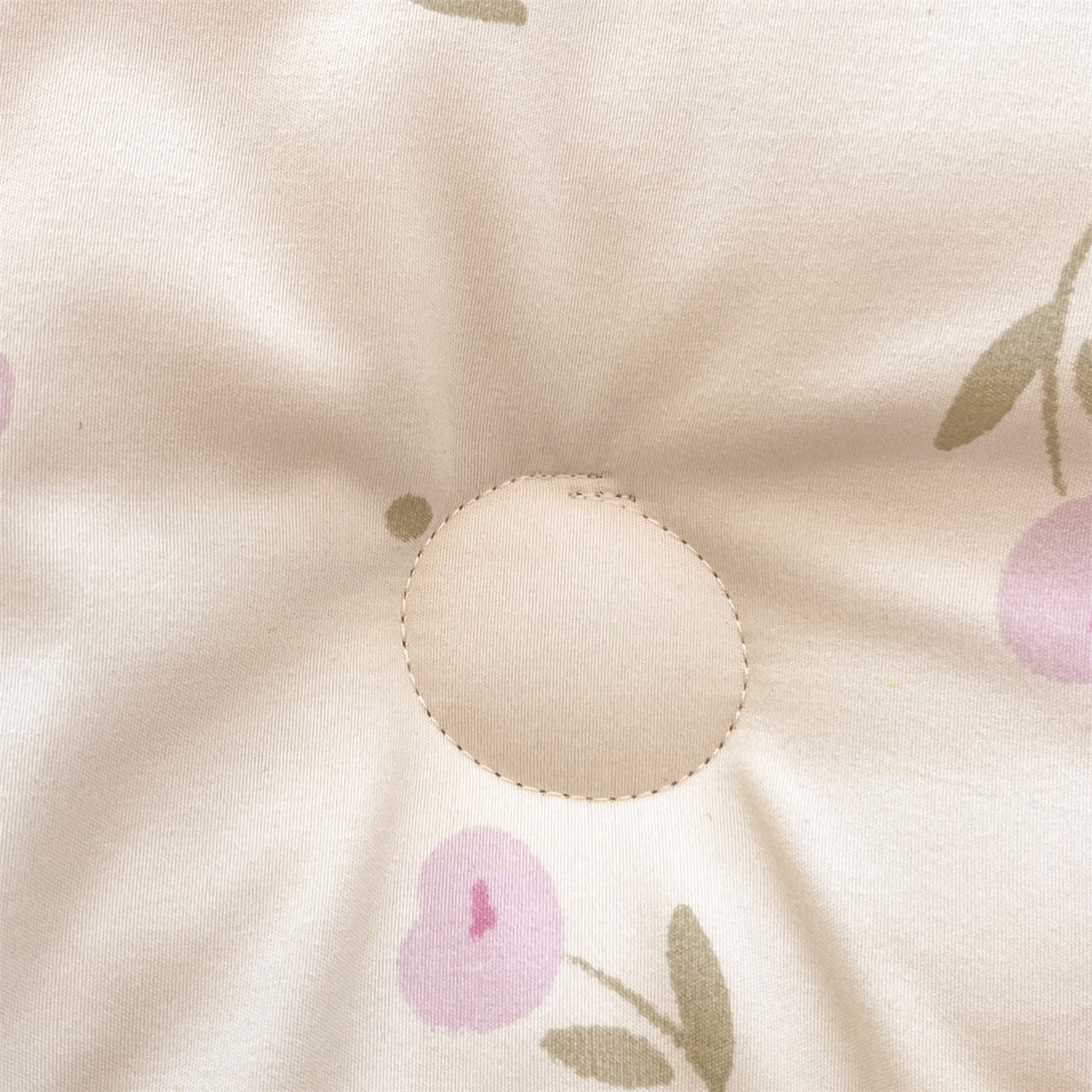 91家纺网 家纺一手货源 找家纺 盛秋家纺 2025新款A类水洗棉水晶绒豆豆被被子被芯 花满天+蝴蝶粉