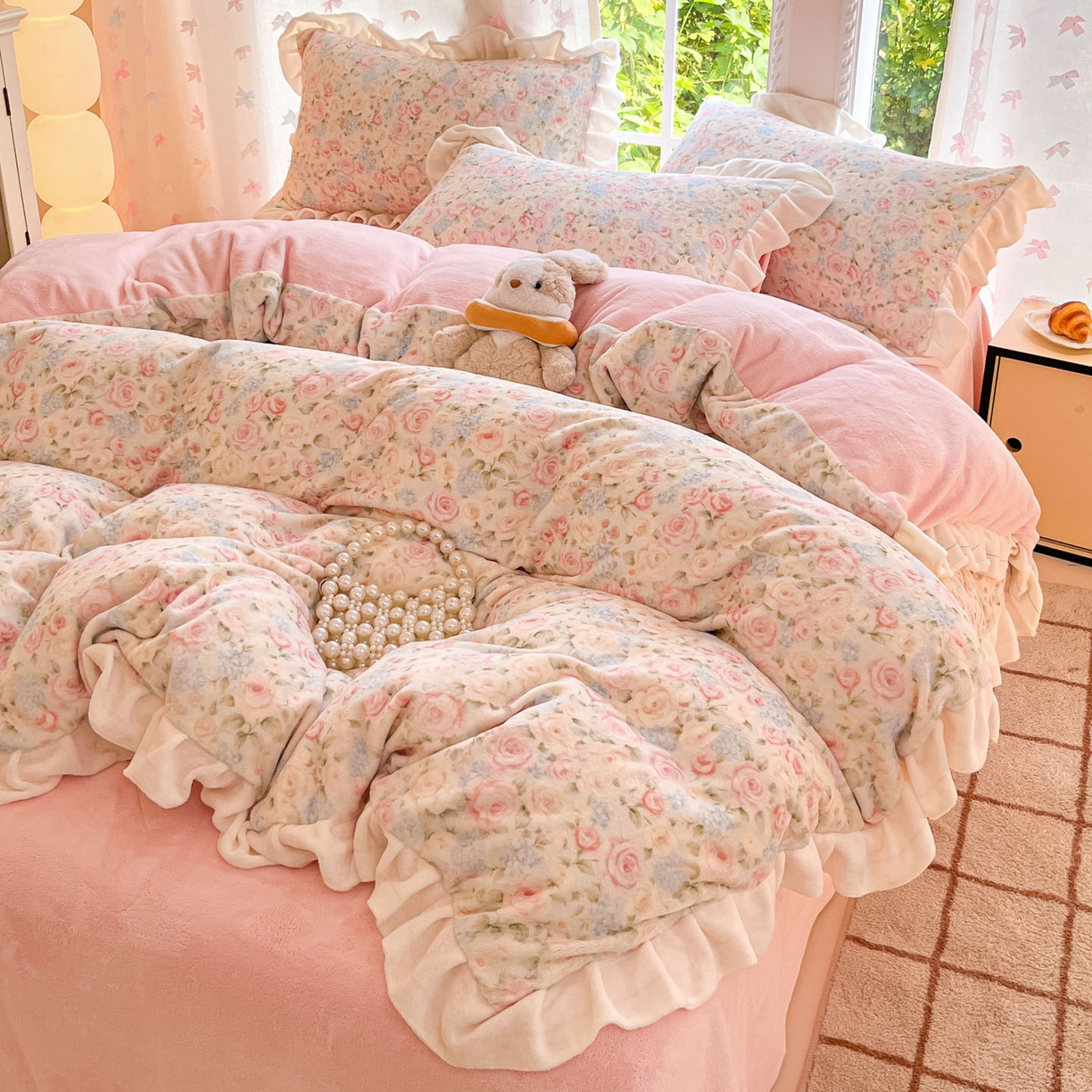 91家纺网 家纺一手货源 找家纺 慕澄家居 2025新款花边款牛奶绒印花四件套 花边款-繁花