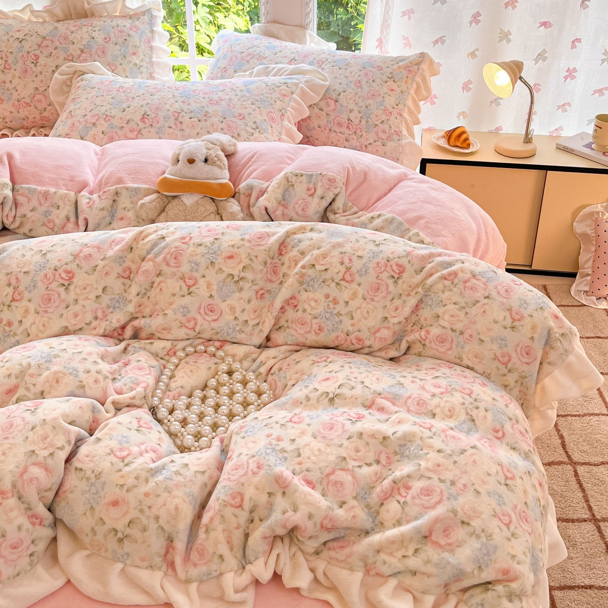 91家纺网 家纺一手货源 找家纺 慕澄家居 2025新款花边款牛奶绒印花四件套 花边款-繁花