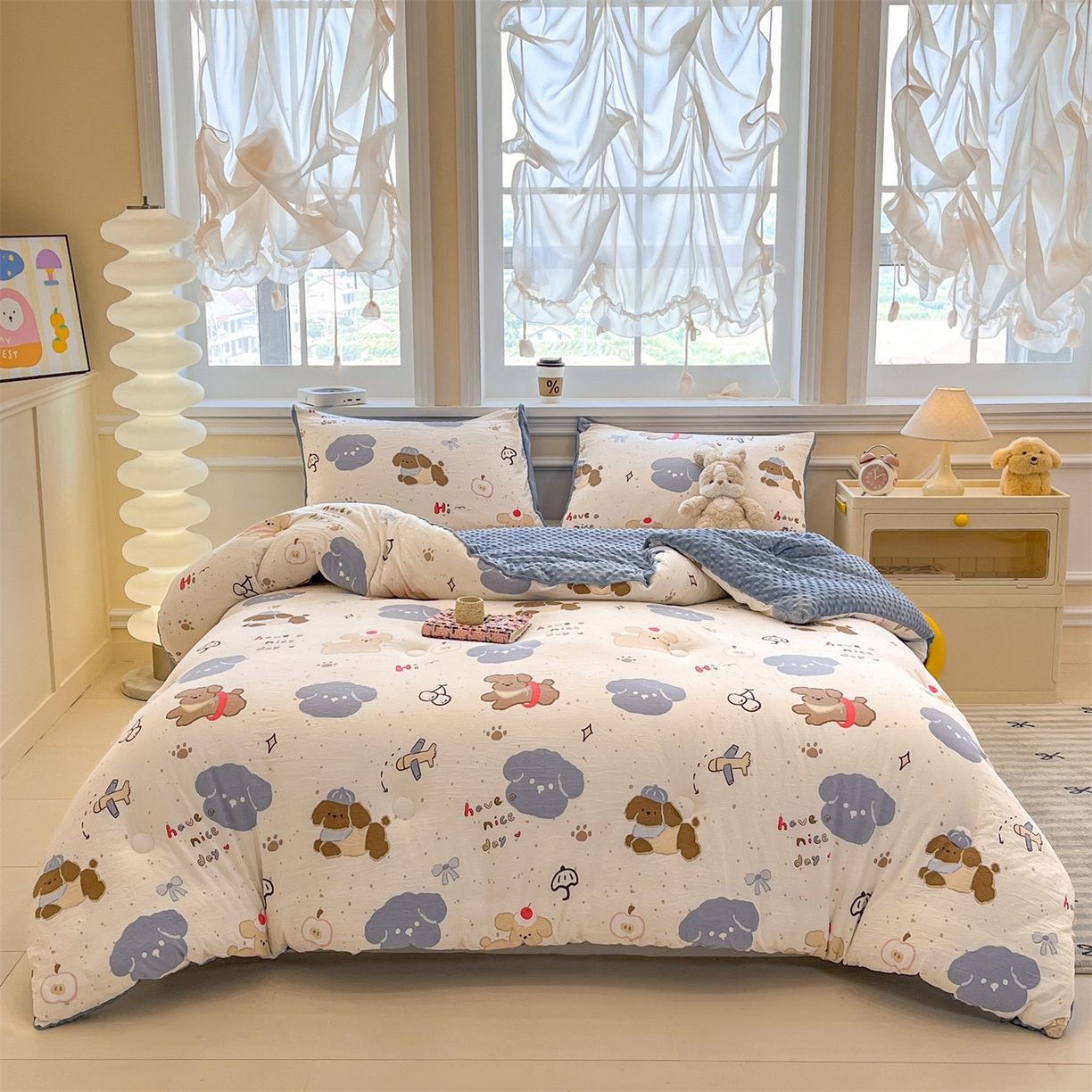 91家纺网 家纺一手货源 找家纺 盛秋家纺 2025新款A类水洗棉水晶绒豆豆被被子被芯 开心乐园+月光蓝