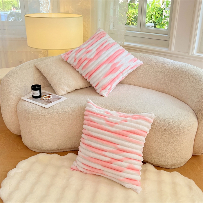 91家纺网 家纺一手货源 找家纺 圣比熊 2025新款法莱绒抱枕套法兰绒枕套宿舍枕芯套兔毛绒枕头套-抽条 法莱绒抽条-梦幻樱粉