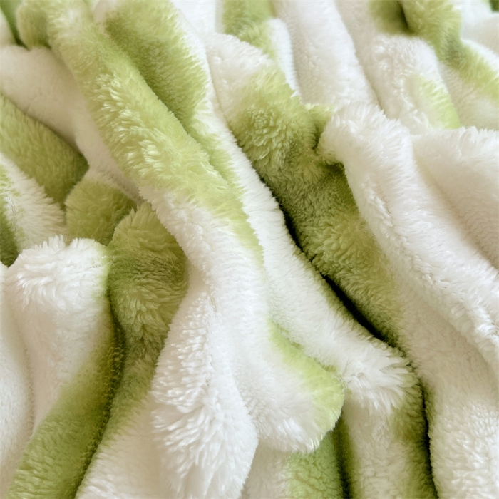 91家纺网 家纺一手货源 找家纺 圣比熊 2025新款法莱绒抱枕套法兰绒枕套宿舍枕芯套兔毛绒枕头套-抽条 法莱绒抽条-梦幻果绿