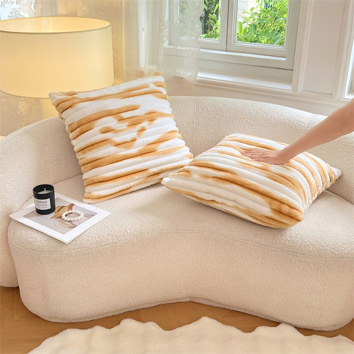 圣比熊 2025新款法莱绒抱枕套法兰绒枕套宿舍枕芯套兔毛绒枕头套-抽条 法莱绒抽条-梦幻奶咖