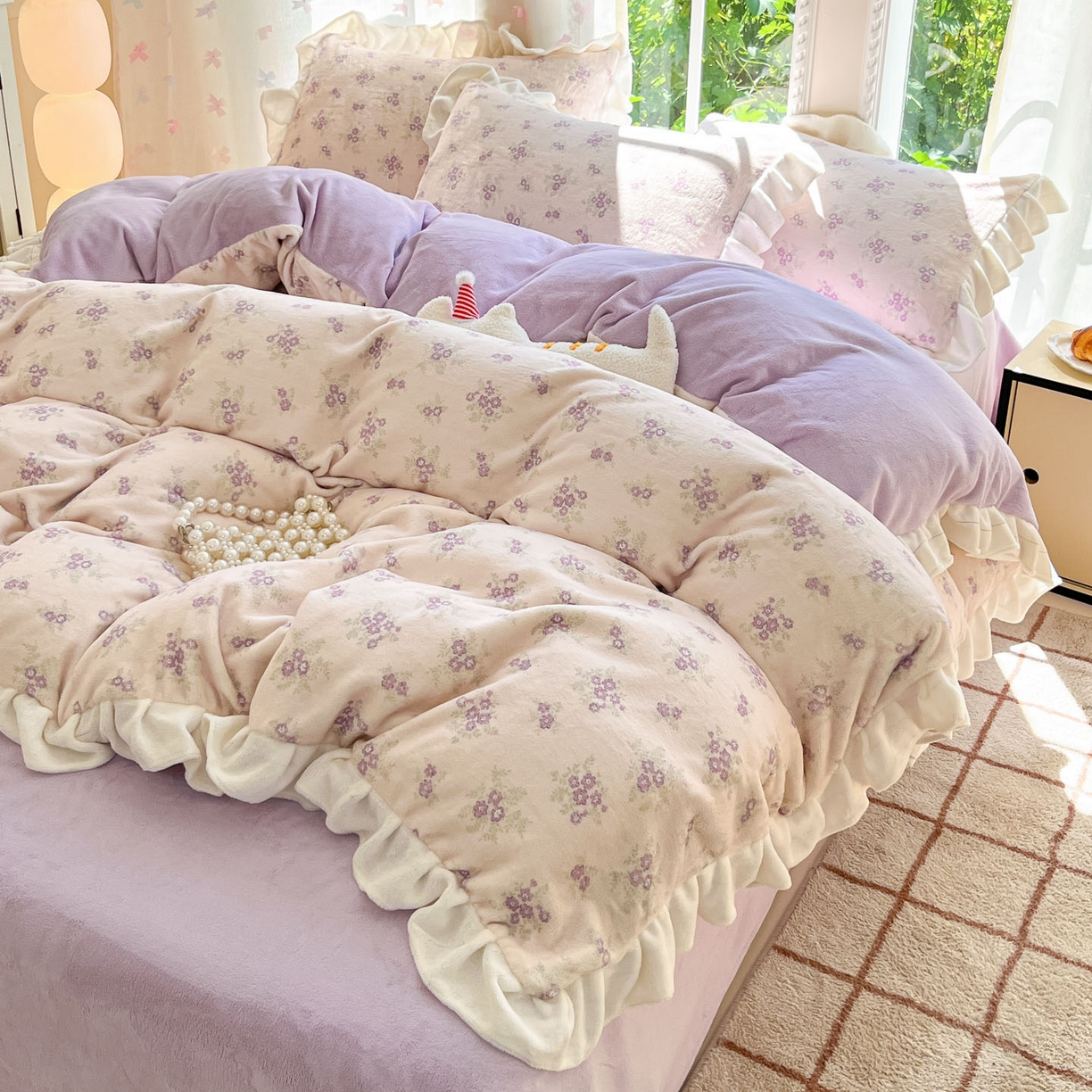 91家纺网 家纺一手货源 找家纺 慕澄家居 2025新款花边款牛奶绒印花四件套 花边款-梦幻花语