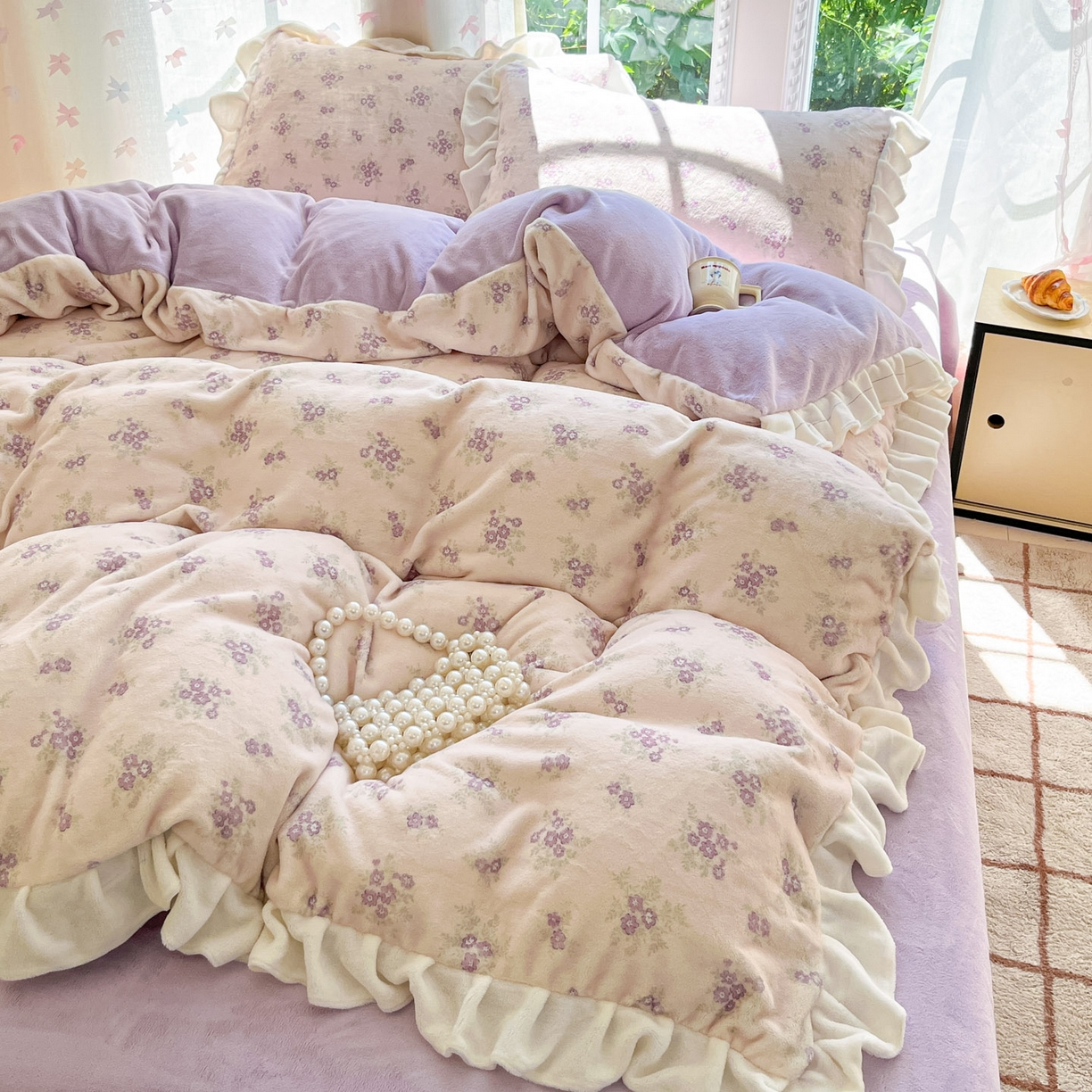 91家纺网 家纺一手货源 找家纺 慕澄家居 2025新款花边款牛奶绒印花四件套 花边款-梦幻花语