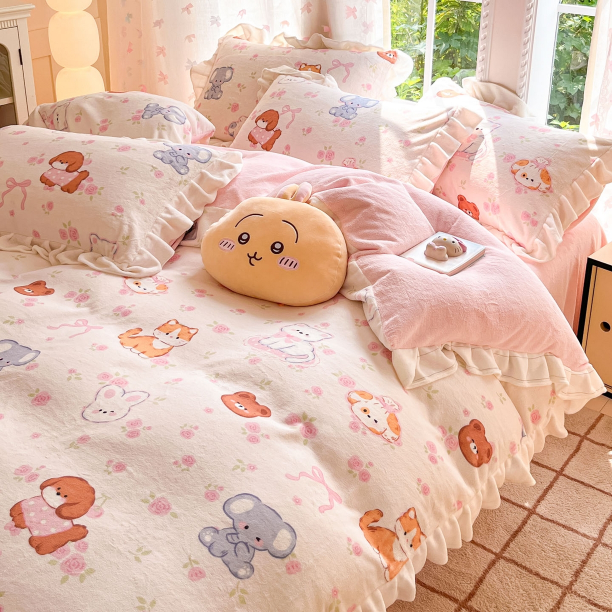 91家纺网 家纺一手货源 找家纺 慕澄家居 2025新款花边款牛奶绒印花四件套 花边款-碎花小汪