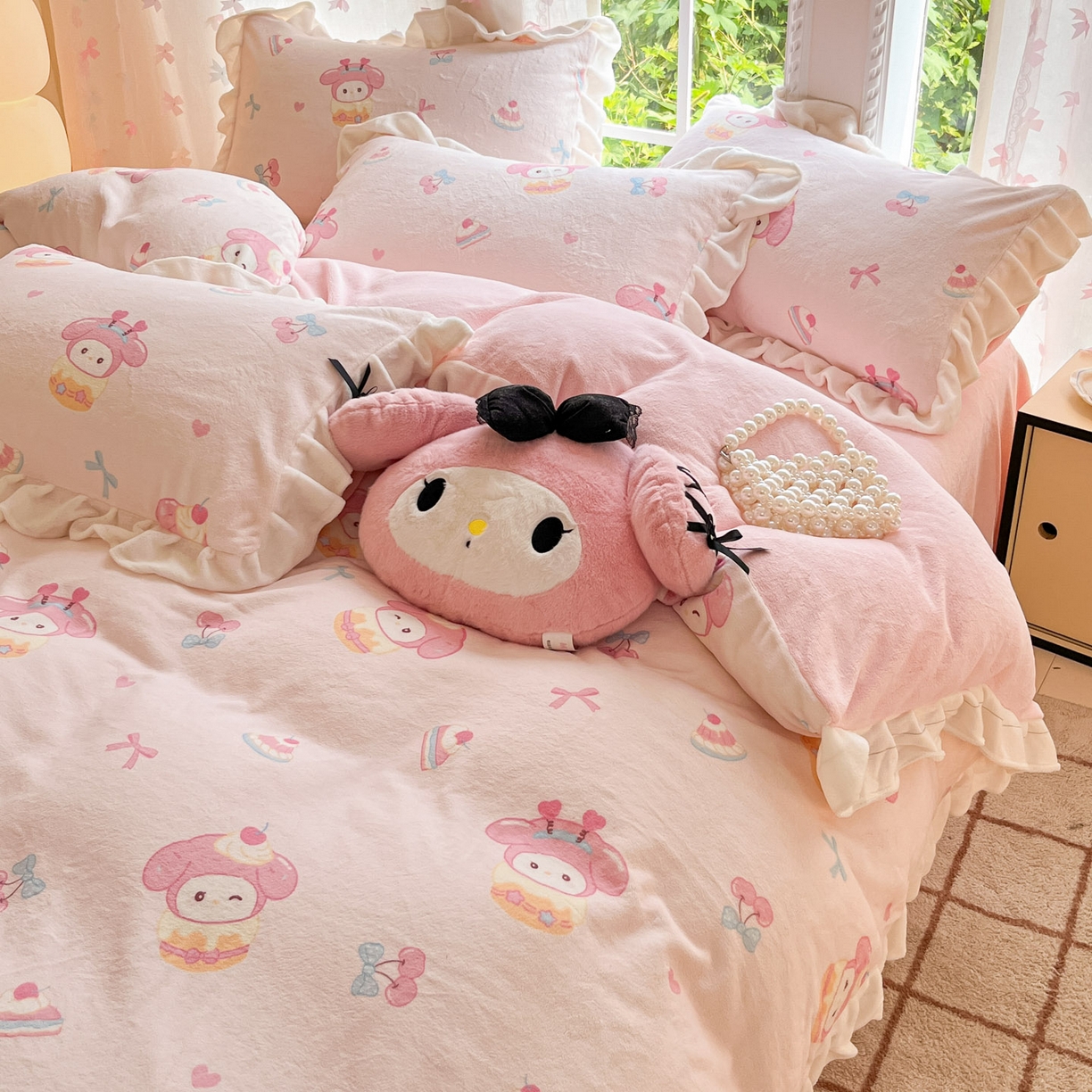 91家纺网 家纺一手货源 找家纺 慕澄家居 2025新款花边款牛奶绒印花四件套 花边款-甜品美乐蒂