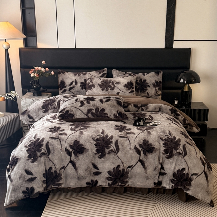 91家纺网 家纺一手货源 找家纺 （总）金盛皇朝家纺 2025新款加厚高克重兔毛牛奶绒美拉德色系床盖单件三件套四件套