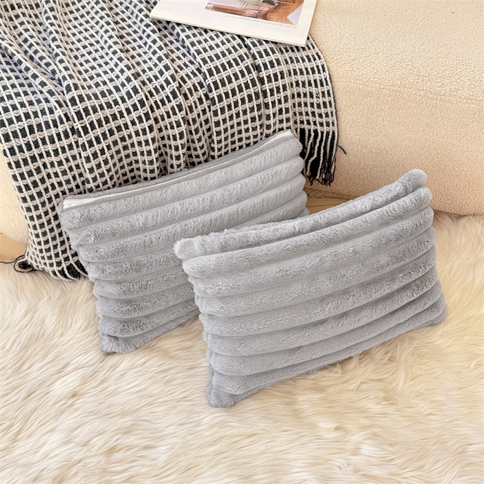 91家纺网 家纺一手货源 找家纺 梦舒羽 2025新款兔毛绒抱枕套法兰绒枕套宿舍枕芯套法莱绒30x50枕头套-抽条 兔毛绒抽条-烟雨灰