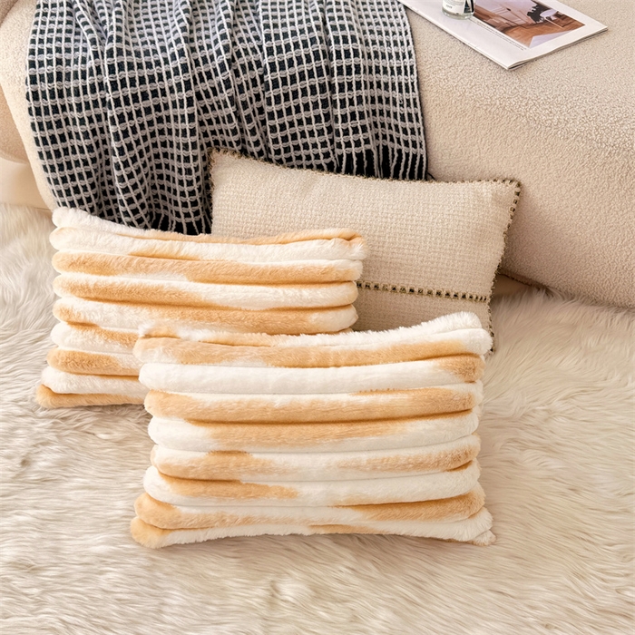 91家纺网 家纺一手货源 找家纺 梦舒羽 2025新款兔毛绒抱枕套法兰绒枕套宿舍枕芯套法莱绒30x50枕头套-抽条 兔毛绒抽条-梦幻奶咖