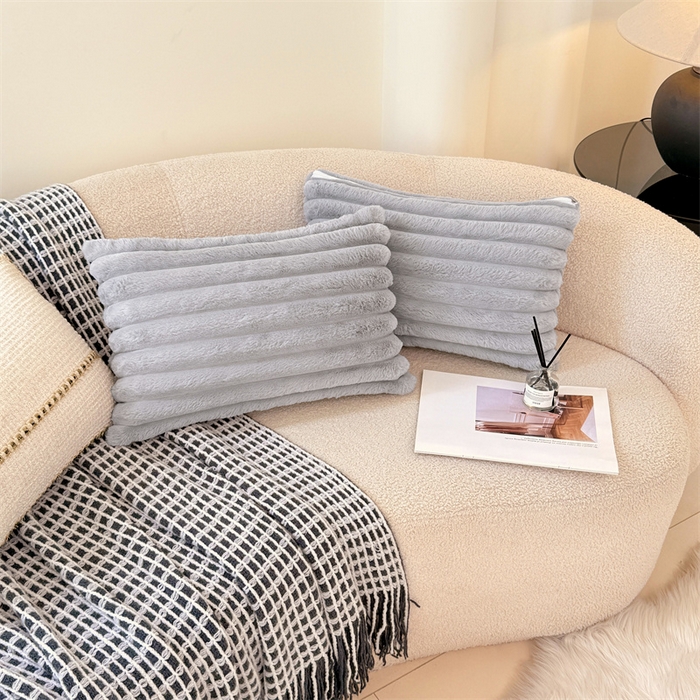 91家纺网 家纺一手货源 找家纺 梦舒羽 2025新款兔毛绒抱枕套法兰绒枕套宿舍枕芯套法莱绒30x50枕头套-抽条 兔毛绒抽条-烟雨灰