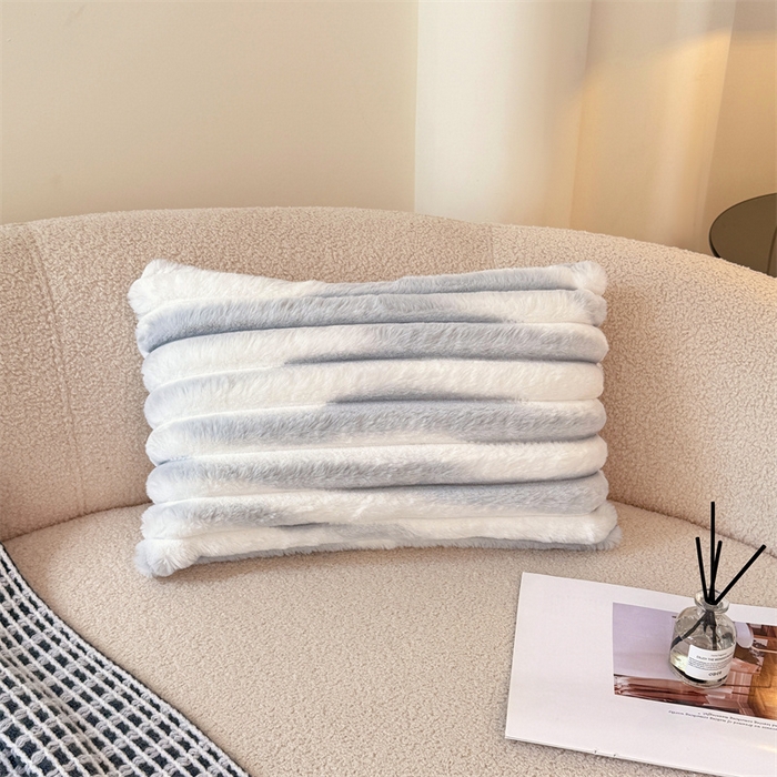 91家纺网 家纺一手货源 找家纺 梦舒羽 2025新款兔毛绒抱枕套法兰绒枕套宿舍枕芯套法莱绒30x50枕头套-抽条 兔毛绒抽条-梦幻浅灰