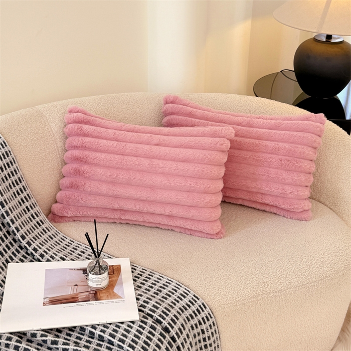 91家纺网 家纺一手货源 找家纺 梦舒羽 2025新款兔毛绒抱枕套法兰绒枕套宿舍枕芯套法莱绒30x50枕头套-抽条 兔毛绒抽条-云梦粉