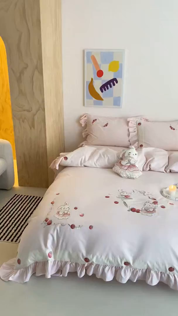 91家纺网 家纺一手货源 找家纺 （总）MIU缪家居 2025新款100支全棉磨毛四件套-草莓多多（控价368）