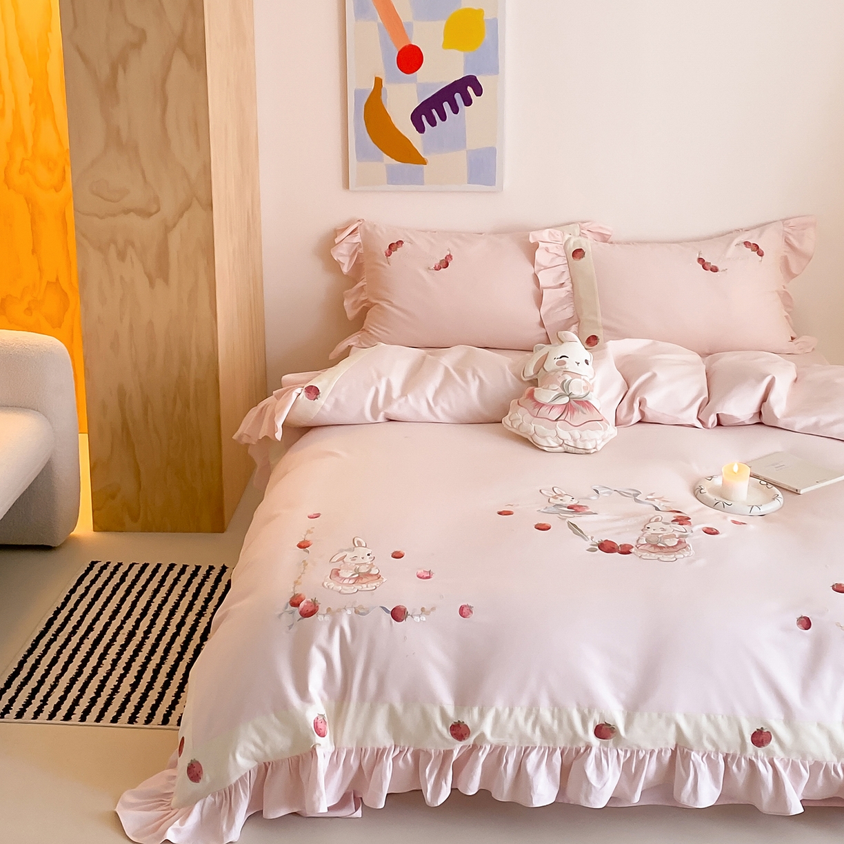 91家纺网 家纺一手货源 找家纺 （总）MIU缪家居 2025新款100支全棉磨毛四件套-草莓多多（控价368）