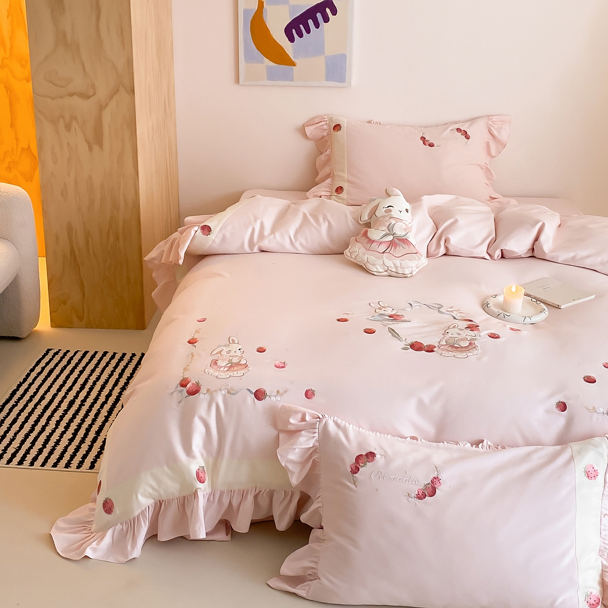 91家纺网 家纺一手货源 找家纺 （总）MIU缪家居 2025新款100支全棉磨毛四件套-草莓多多（控价368）