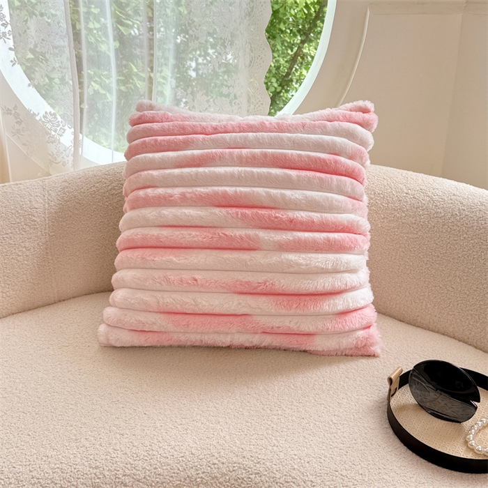 91家纺网 家纺一手货源 找家纺 梦舒羽 2025新款兔毛绒抱枕套法兰绒枕套宿舍枕芯套法莱绒枕头套-抽条 兔毛绒抽条-梦幻樱粉
