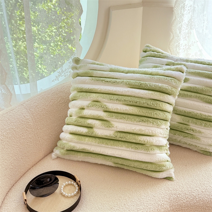 91家纺网 家纺一手货源 找家纺 梦舒羽 2025新款兔毛绒抱枕套法兰绒枕套宿舍枕芯套法莱绒枕头套-抽条 兔毛绒抽条-梦幻果绿