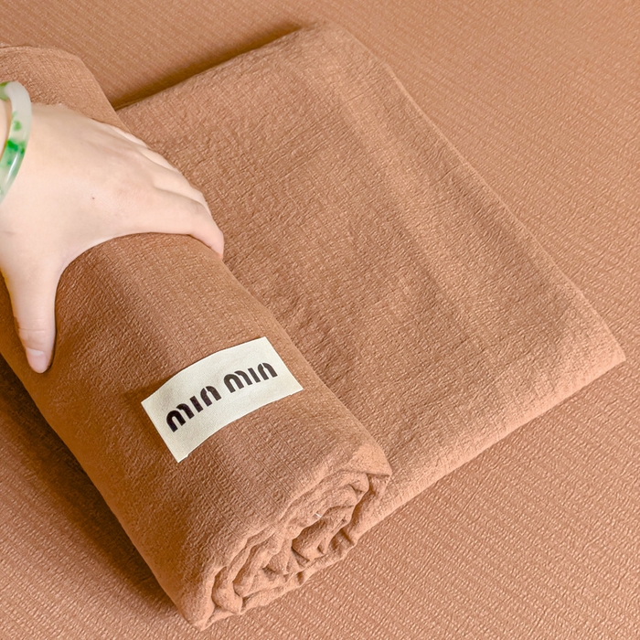 91家纺网 家纺一手货源 找家纺 澜妃 2025新款云感提花双层纱单床单  红棕泡泡