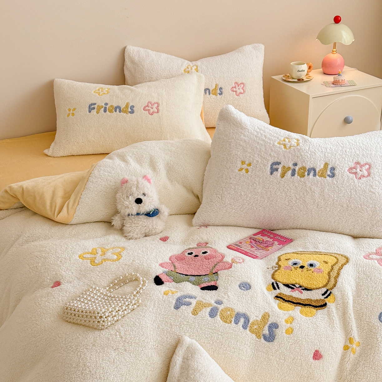 91家纺网 家纺一手货源 找家纺 典曼家纺 2025新款A类羊羔绒刺绣四件套系列 好伙伴