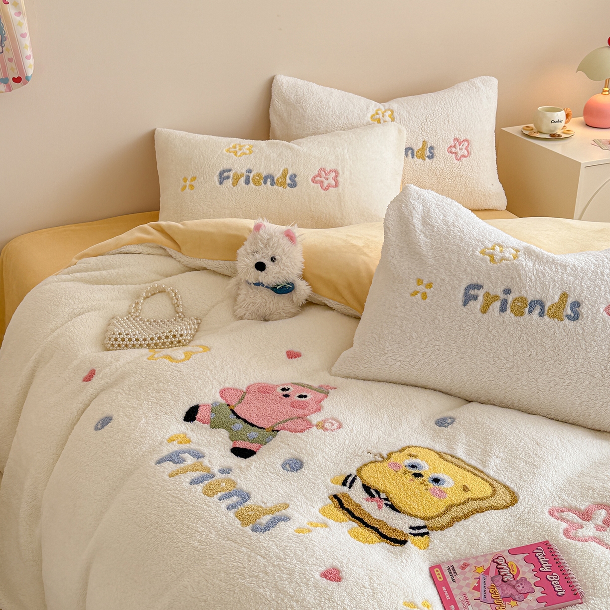 91家纺网 家纺一手货源 找家纺 典曼家纺 2025新款A类羊羔绒刺绣四件套系列 好伙伴