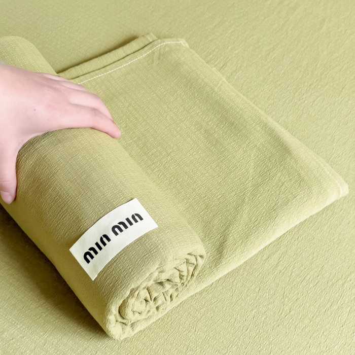 91家纺网 家纺一手货源 找家纺 澜妃 2025新款云感提花双层纱单床单  芥末绿泡泡