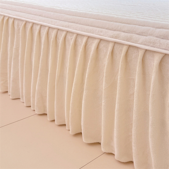 91家纺网 家纺一手货源 找家纺 梦舒羽 2025新款兔毛绒床裙法兰绒床垫保护罩牛奶绒床垫法莱绒床单罩-抽条 兔毛绒抽条-晨曦白