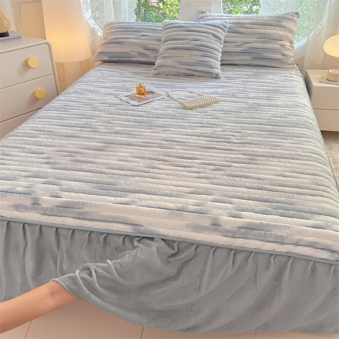 梦舒羽 2025新款兔毛绒床裙法兰绒床垫保护罩牛奶绒床垫法莱绒床单罩-抽条 兔毛绒抽条-梦幻浅灰