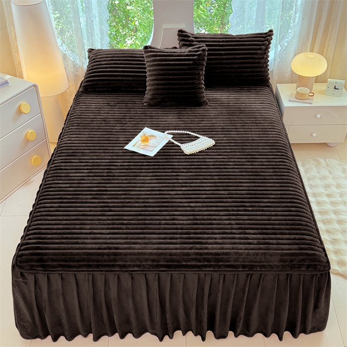 91家纺网 家纺一手货源 找家纺 梦舒羽 2025新款兔毛绒床裙法兰绒床垫保护罩牛奶绒床垫法莱绒床单罩-抽条 兔毛绒抽条-咖啡色