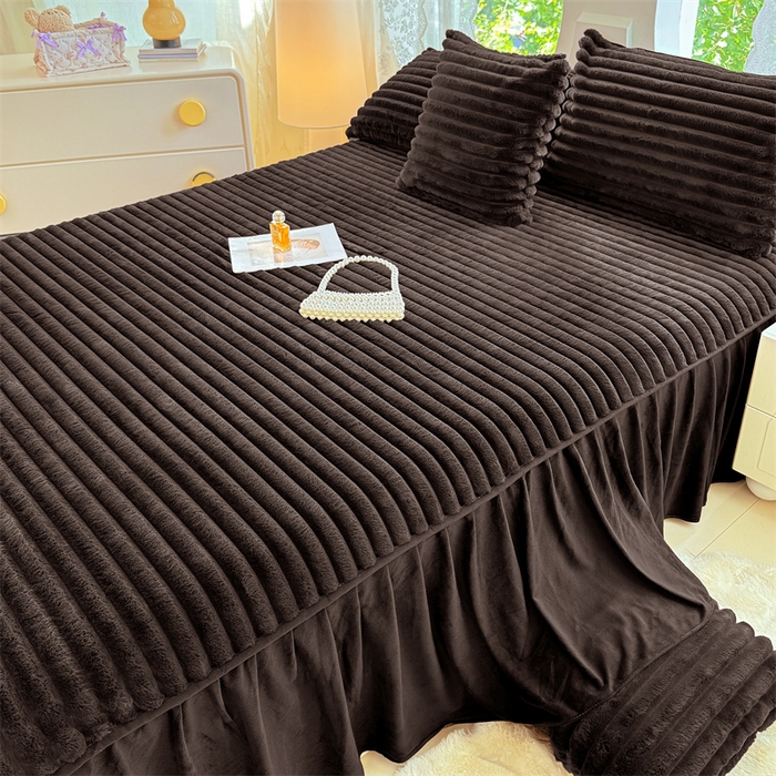 91家纺网 家纺一手货源 找家纺 梦舒羽 2025新款兔毛绒床裙法兰绒床垫保护罩牛奶绒床垫法莱绒床单罩-抽条 兔毛绒抽条-咖啡色