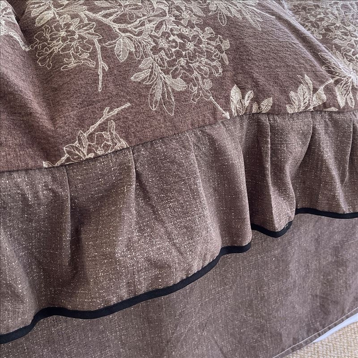 91家纺网 家纺一手货源 找家纺 丝芙妮家居（原乐视家纺） 2025新款A类原麻复合印花花边四件套 浅影摇