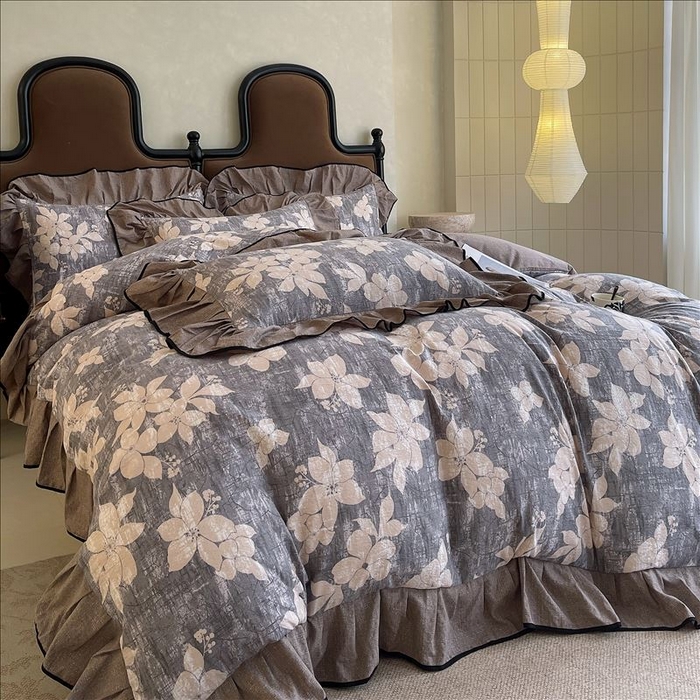 91家纺网 家纺一手货源 找家纺 丝芙妮家居（原乐视家纺） 2025新款A类原麻复合印花花边四件套 漫步花庭