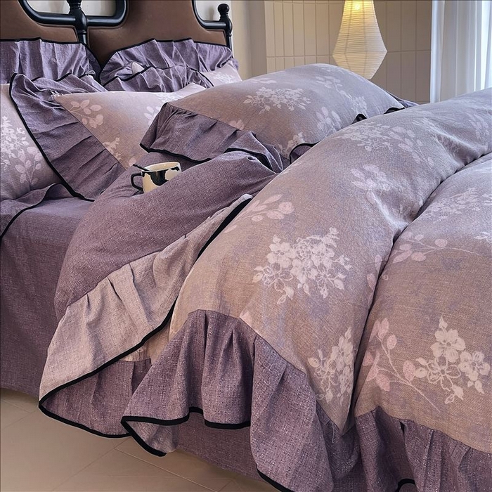 91家纺网 家纺一手货源 找家纺 丝芙妮家居（原乐视家纺） 2025新款A类原麻复合印花花边四件套 花畔呢喃