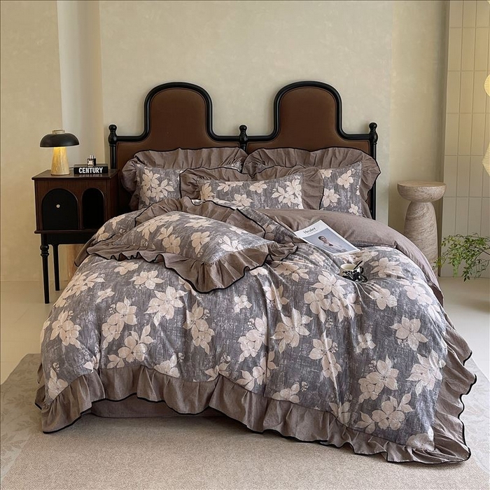 91家纺网 家纺一手货源 找家纺 丝芙妮家居（原乐视家纺） 2025新款A类原麻复合印花花边四件套 漫步花庭