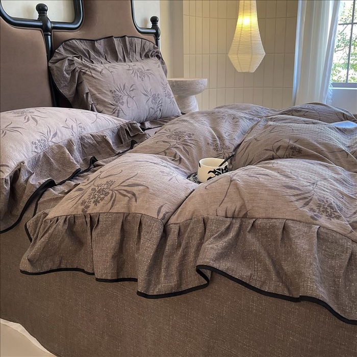 91家纺网 家纺一手货源 找家纺 丝芙妮家居（原乐视家纺） 2025新款A类原麻复合印花花边四件套 风野涧