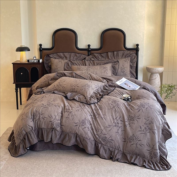 91家纺网 家纺一手货源 找家纺 丝芙妮家居（原乐视家纺） 2025新款A类原麻复合印花花边四件套 风野涧