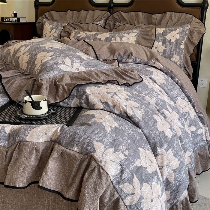 91家纺网 家纺一手货源 找家纺 丝芙妮家居（原乐视家纺） 2025新款A类原麻复合印花花边四件套 漫步花庭