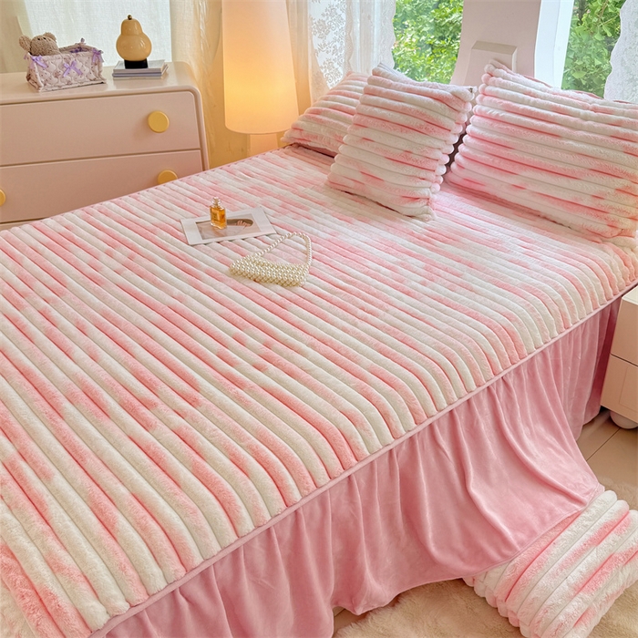 91家纺网 家纺一手货源 找家纺 梦舒羽 2025新款兔毛绒床裙法兰绒床垫保护罩牛奶绒床垫法莱绒床单罩-抽条 兔毛绒抽条-梦幻樱粉
